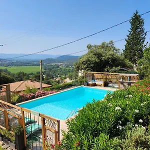 https://la-maison-du-petit-thomas.fr-provencehotel.com